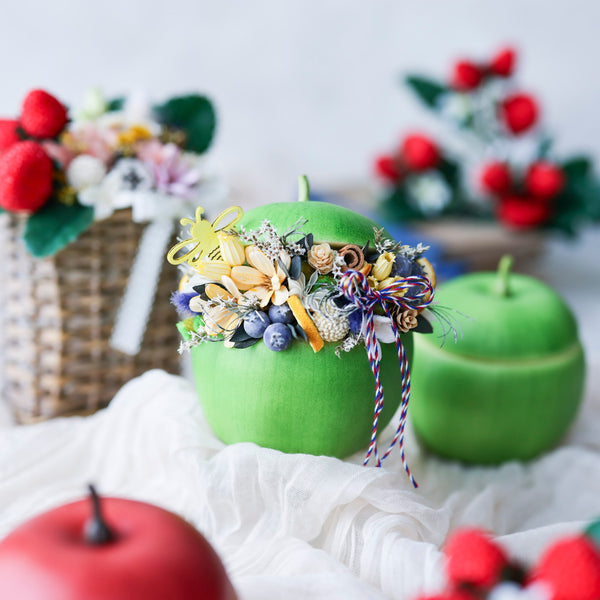 フレッシュりんごフラワーアレンジメント（緑・赤）/ドライフラワー・インテリア・花雑貨