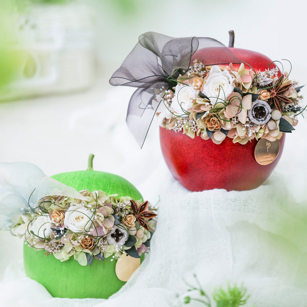 フレッシュりんごフラワーアレンジメント（緑・赤）/プリザーブドフラワー・誕生日プレゼント・新築祝い・フラワーギフト
